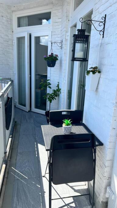 5stars In A Shared Flat By The Beach, The Dunes And The Harbor *